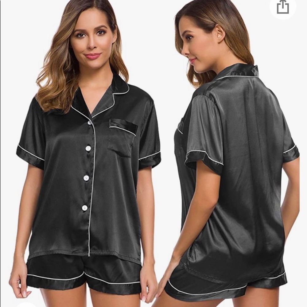 Swomog Pajama Set